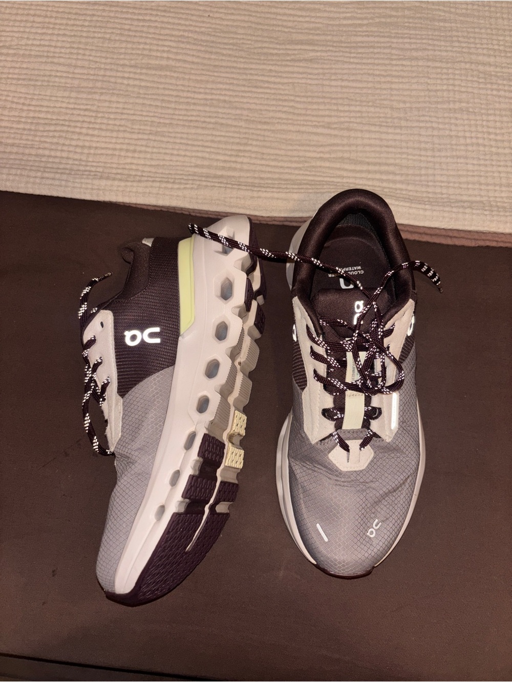 ON Cloud running waterproof wome's Gray and Brown Running Shoes
